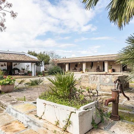 Villa Agriturismo De Lorenzi Casarano Exterior foto