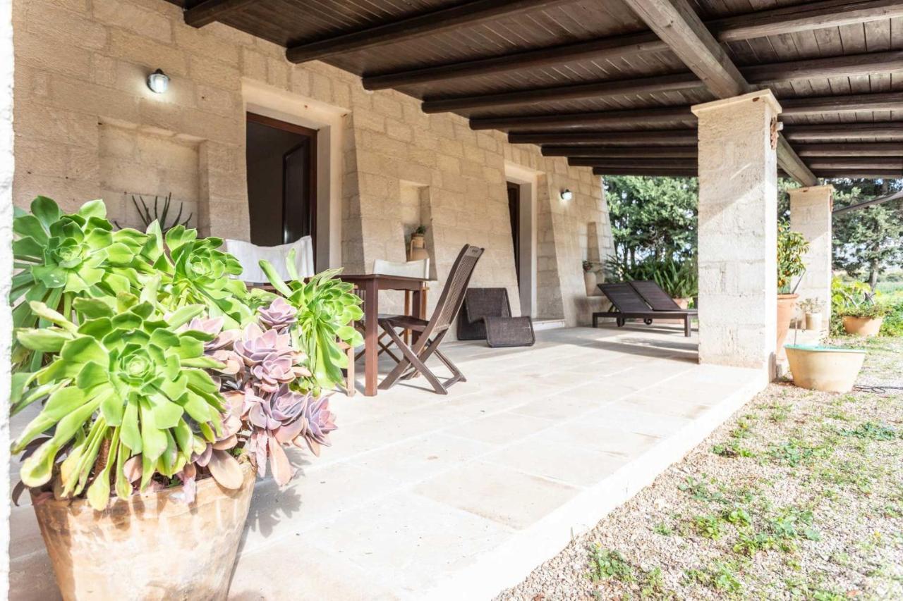 Villa Agriturismo De Lorenzi Casarano Exterior foto