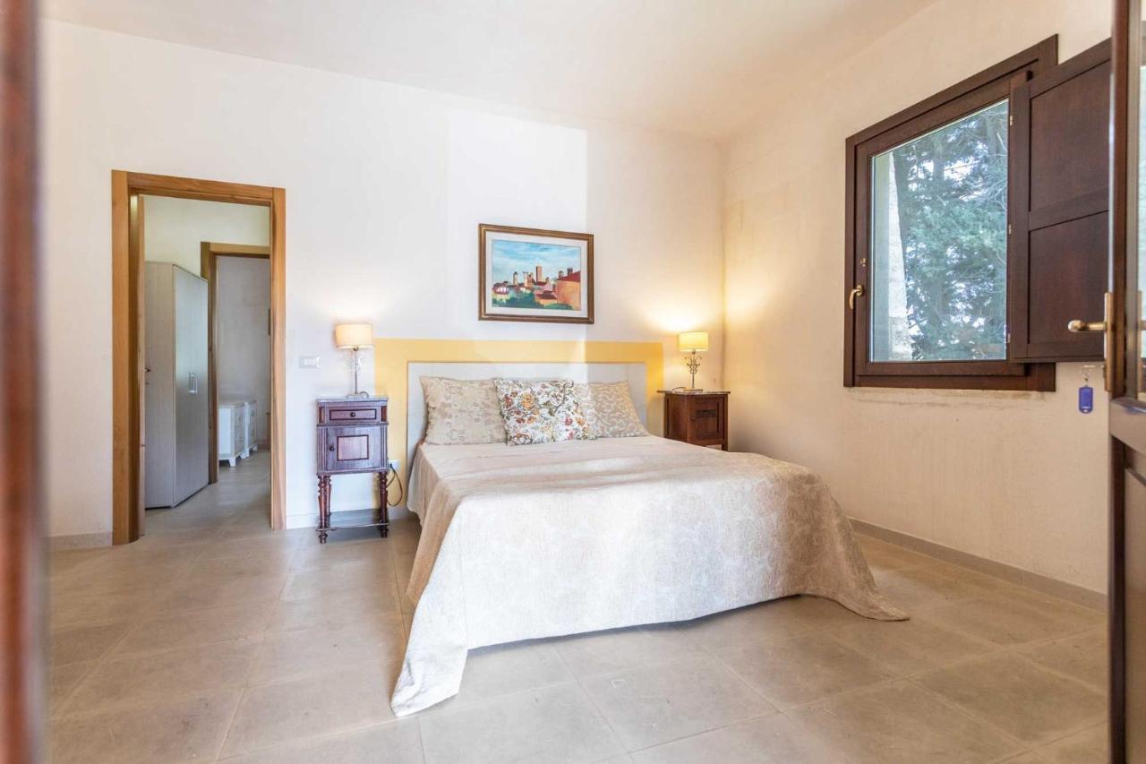Villa Agriturismo De Lorenzi Casarano Exterior foto
