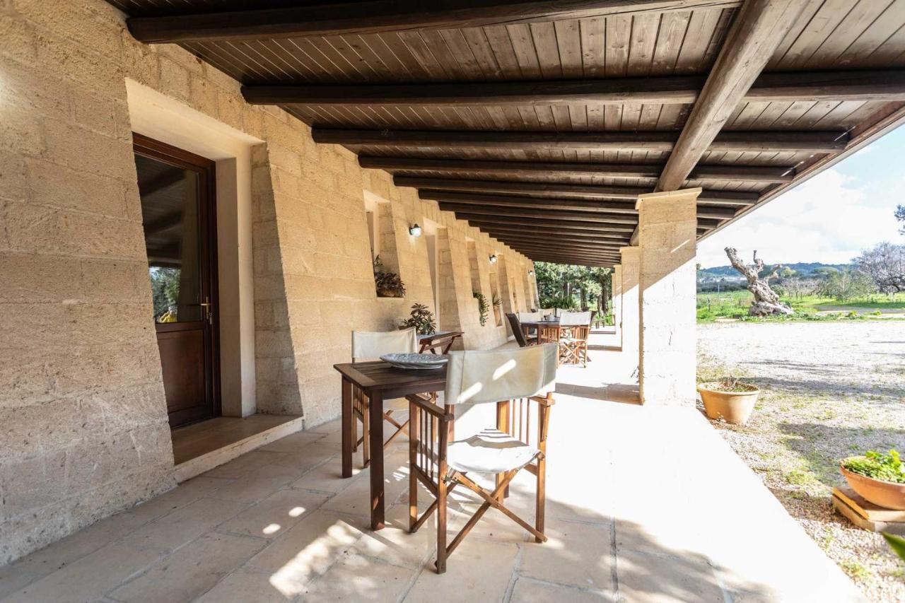 Villa Agriturismo De Lorenzi Casarano Exterior foto