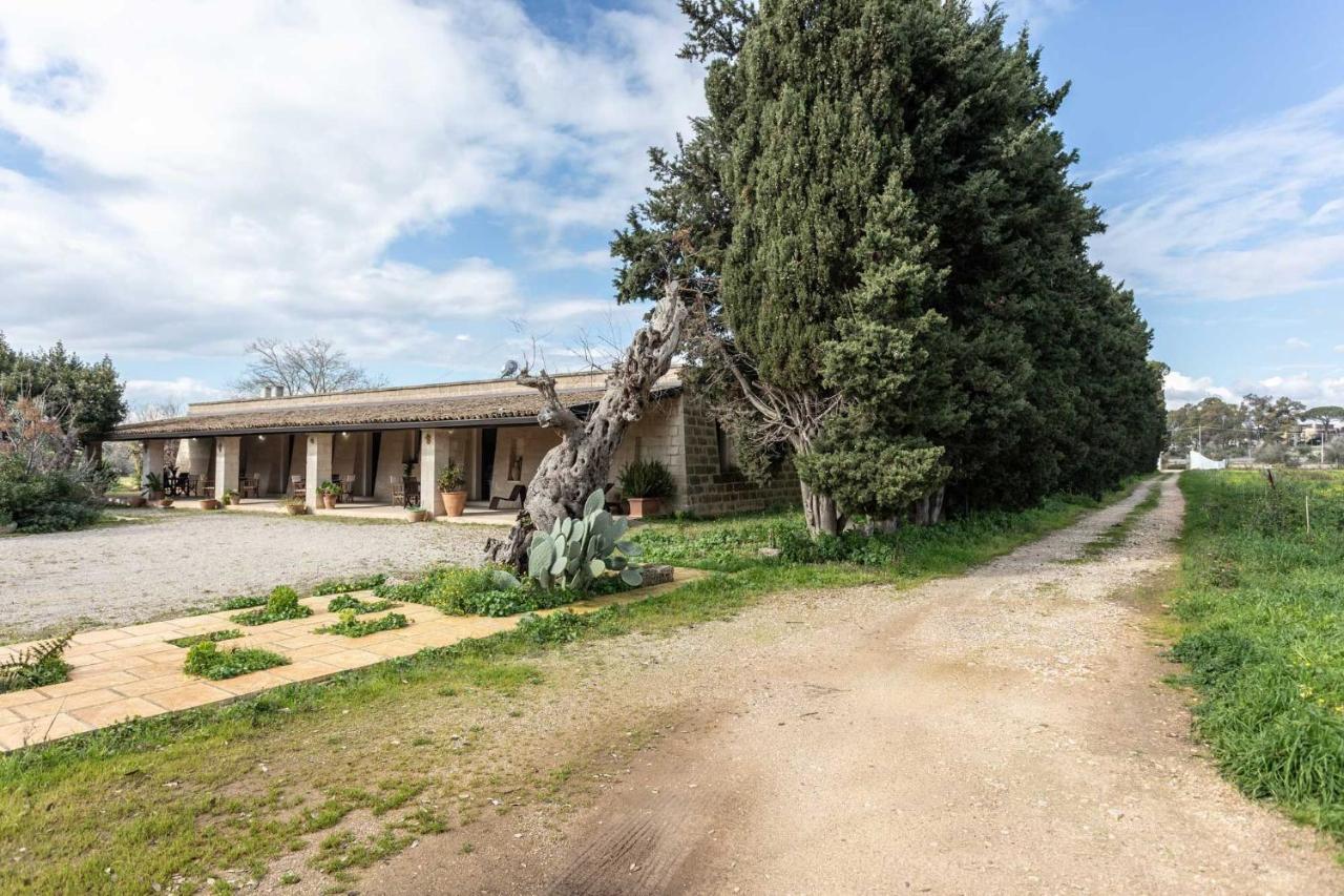 Villa Agriturismo De Lorenzi Casarano Exterior foto