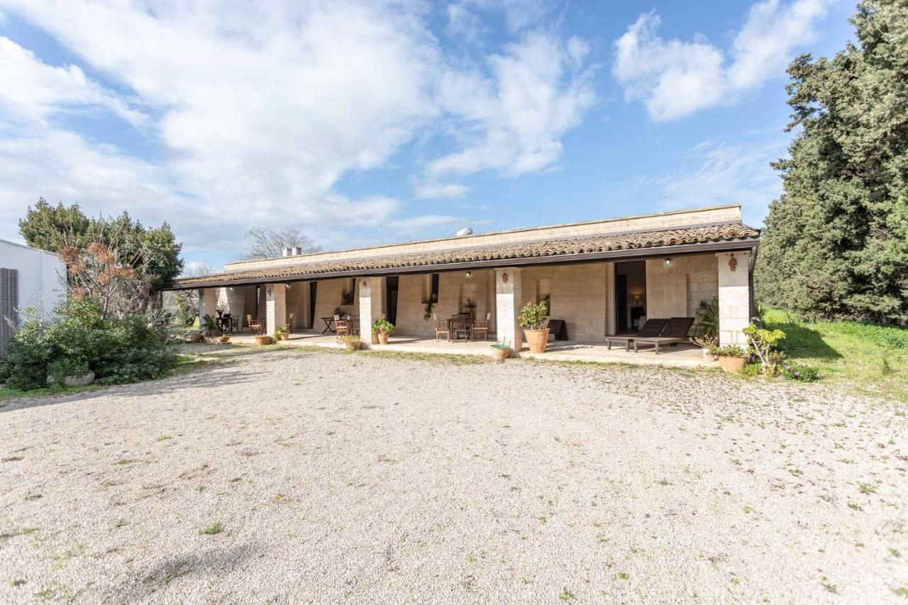 Villa Agriturismo De Lorenzi Casarano Exterior foto