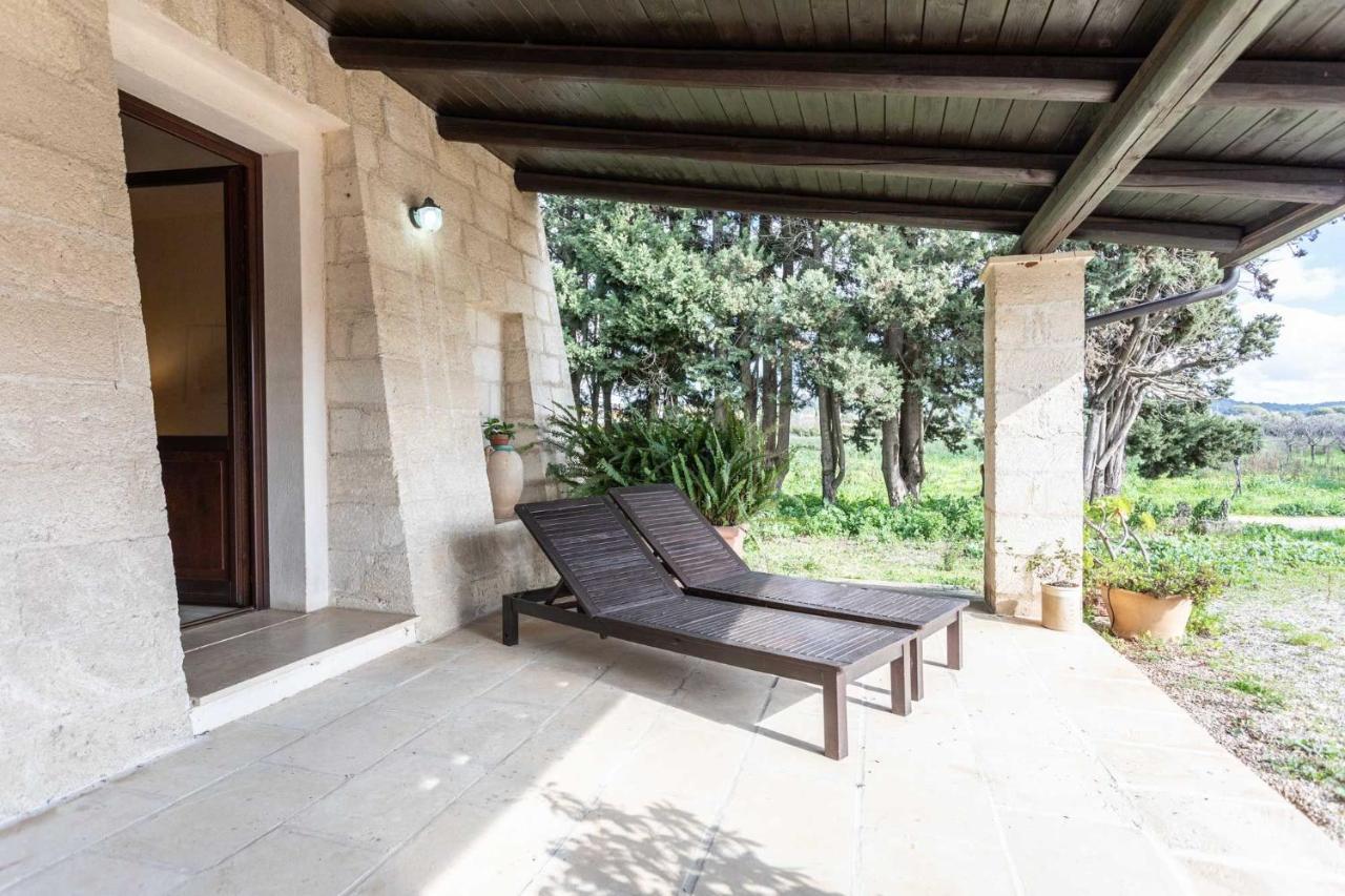 Villa Agriturismo De Lorenzi Casarano Exterior foto