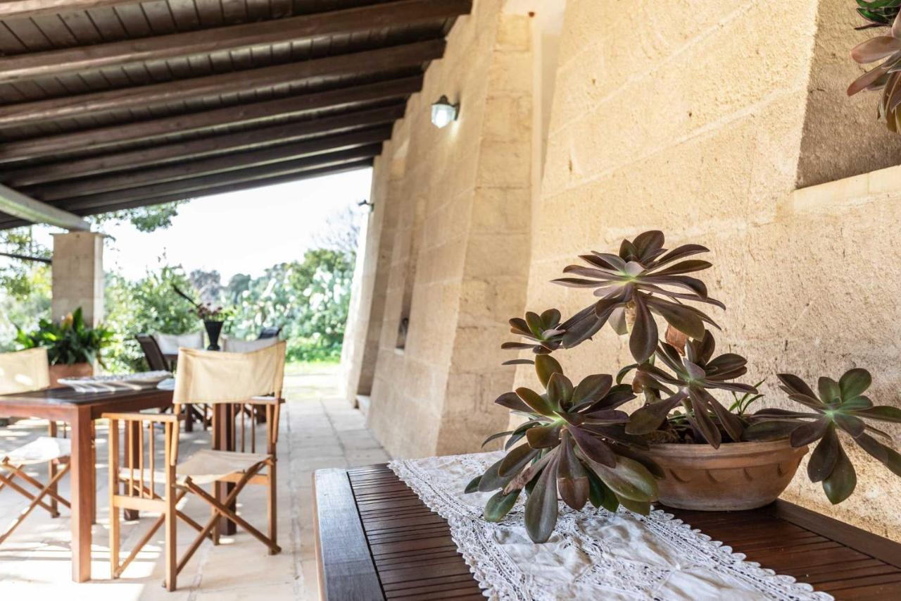 Villa Agriturismo De Lorenzi Casarano Exterior foto